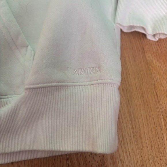 Aritzia Mega Fit Sweatfleece Cozy Fleece Mega Raglan Hoodie XXS White - Picture 3 of 6